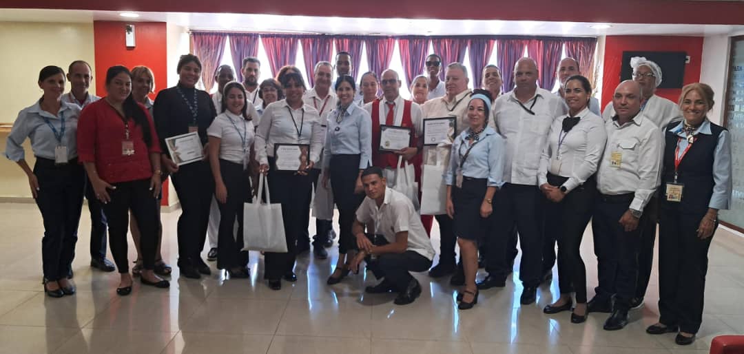 Concluye el Evento «Cantina Revolución»